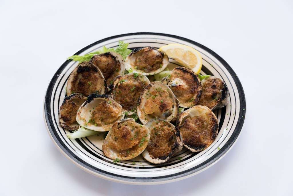 Babylon Fish & Clam | 458 Fire Island Ave, Babylon, NY 11702 | Phone: (631) 587-3633