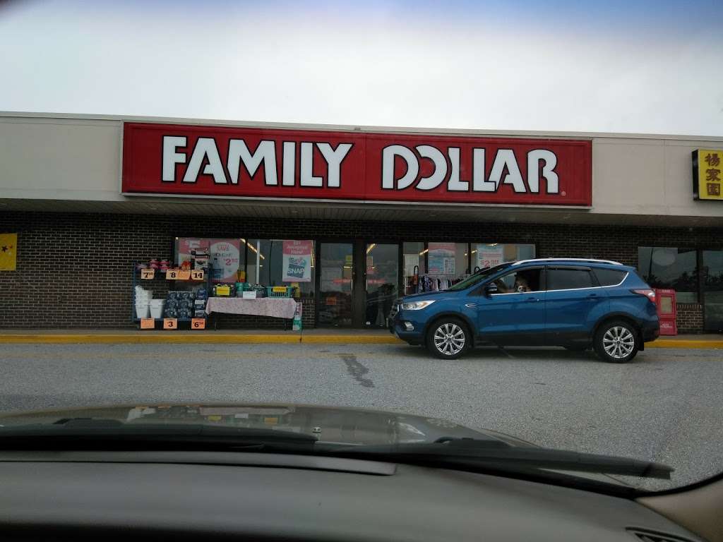 Family Dollar | 24 S 18th St, Columbia, PA 17512, USA | Phone: (717) 684-4744