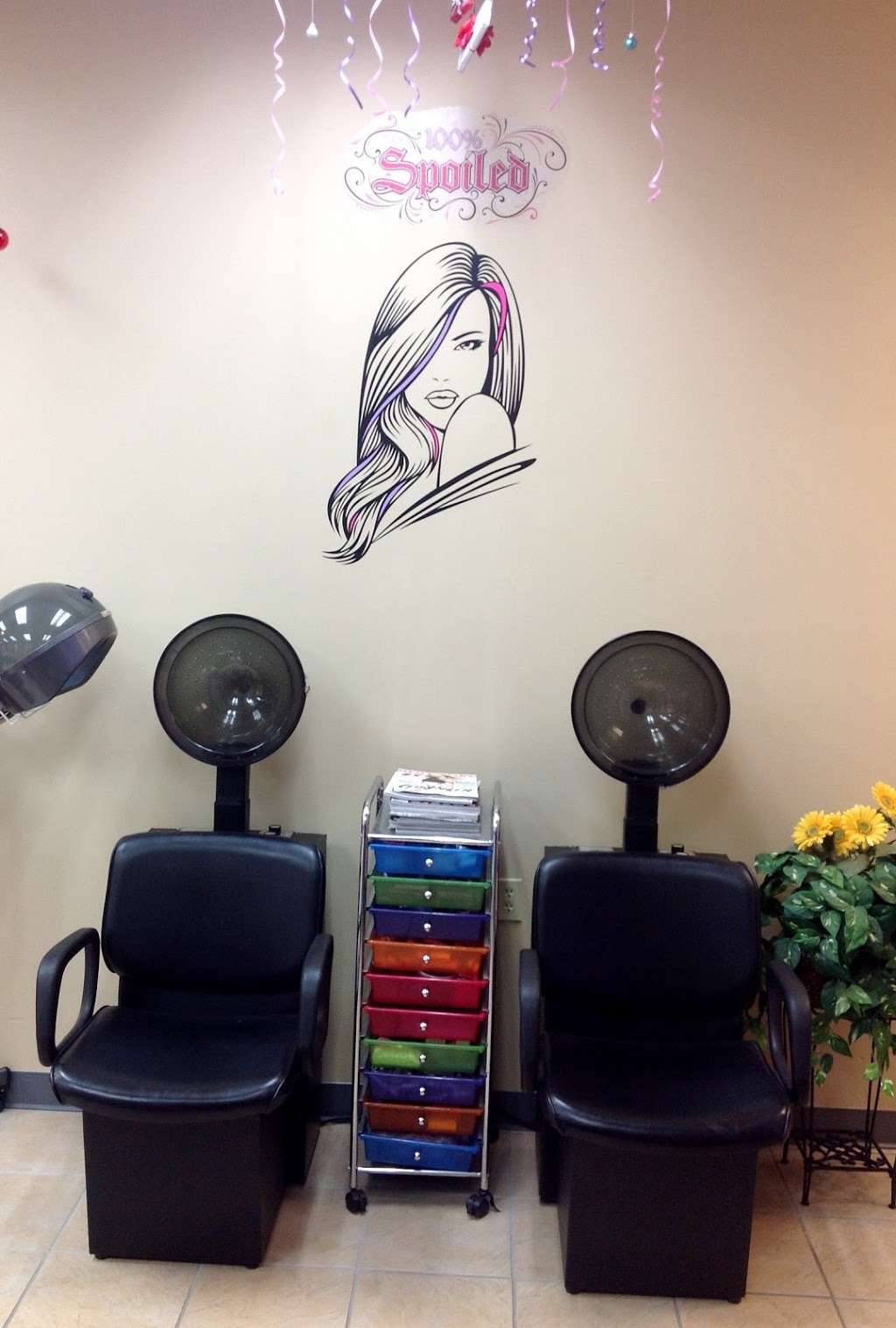 Thus Salon Chair | 8302 N Eldridge Parkway#120, Houston, TX 77041, USA | Phone: (281) 890-0554