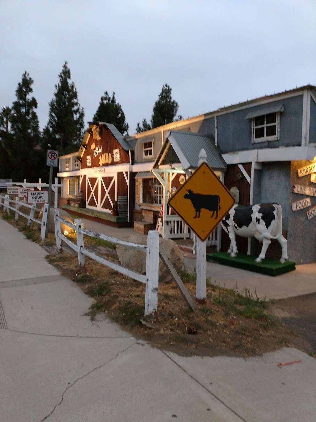 The Cowshed | 502 E Mission Rd, San Marcos, CA 92069, USA | Phone: (760) 471-2939