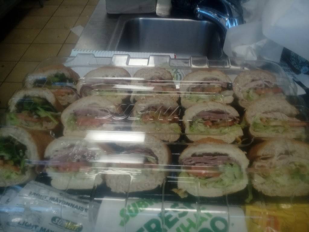 Subway | 151 Brenton Way, Shepherdsville, KY 40165 | Phone: (502) 955-4474