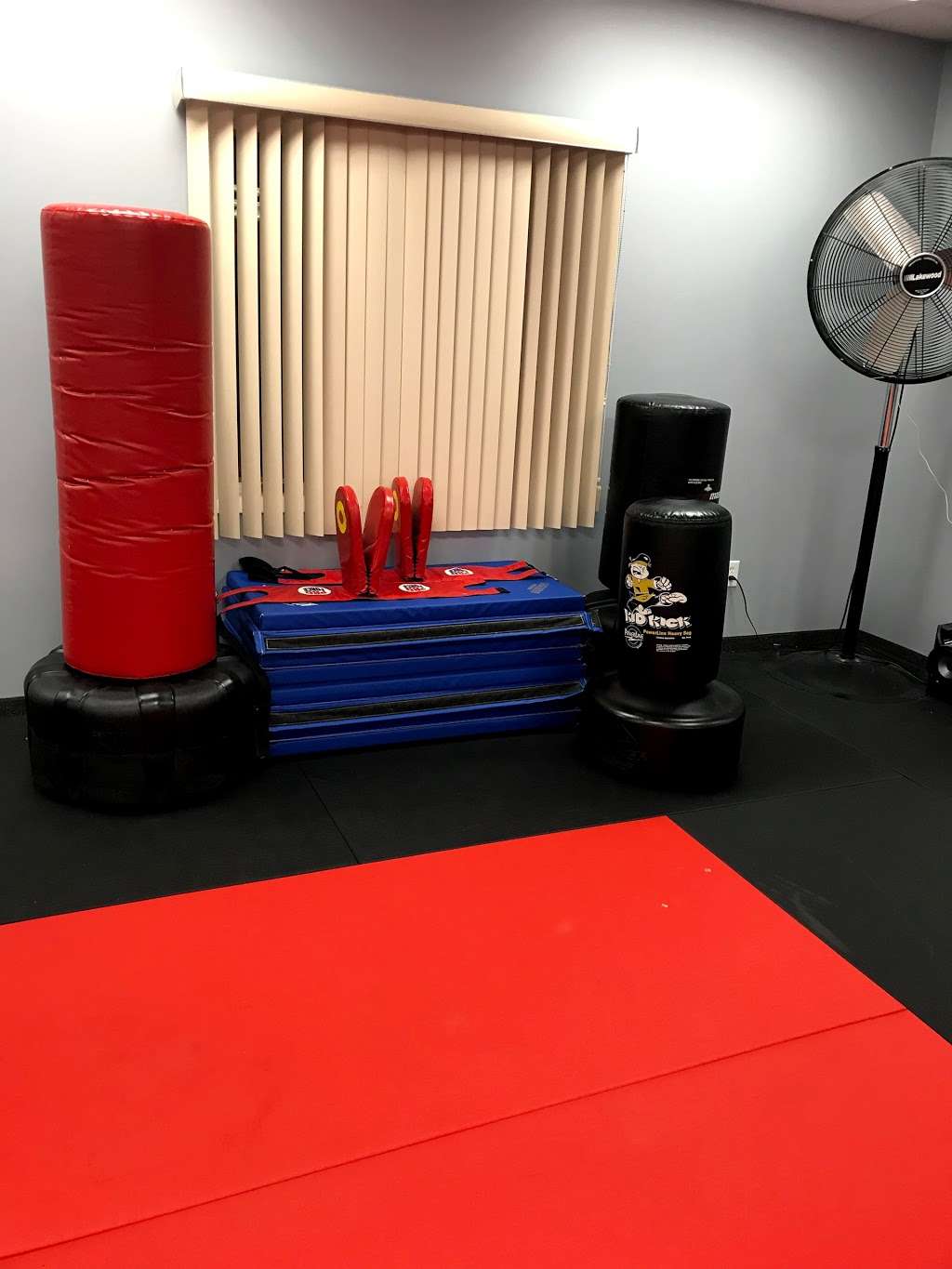 Karate Unlimited | 704 Liberty Place, Lakeside Business Park, Sicklerville, NJ 08081 | Phone: (856) 262-0007