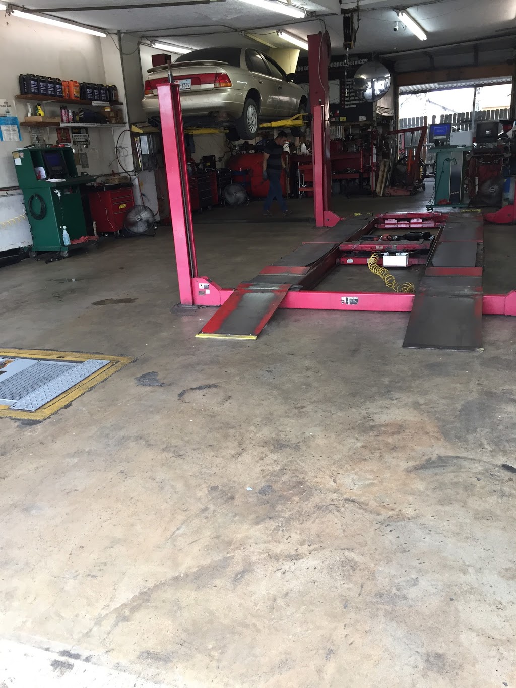 Sheldon Auto Services | 817 Sheldon Rd, Channelview, TX 77530 | Phone: (281) 864-9901