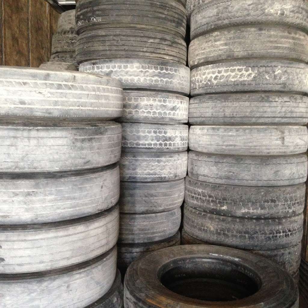 Truck Tire Depot | 4524 N McCarty St, Houston, TX 77013, USA | Phone: (713) 675-1090
