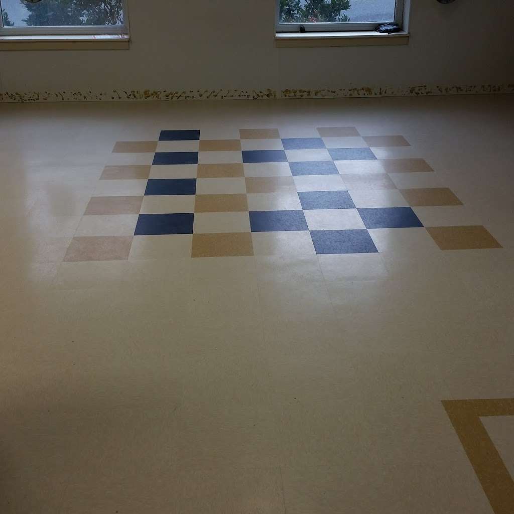 Lininger Family Floor Covering | 9109 Wayne Hwy, Waynesboro, PA 17268, USA | Phone: (717) 264-1107