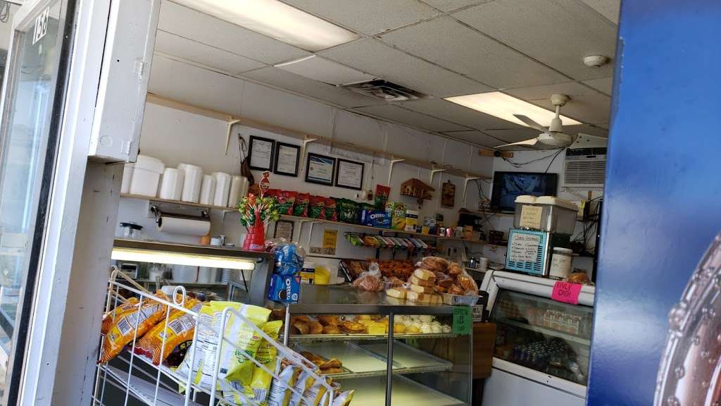 Cafe Colombia Bakery | 156 S Main St, Hackensack, NJ 07601, USA | Phone: (201) 820-1700
