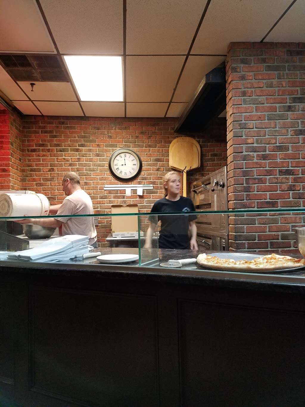 Skyline Pizzeria & Restaurant | 130 Skyline Dr # 6, Ringwood, NJ 07456 | Phone: (973) 962-4848