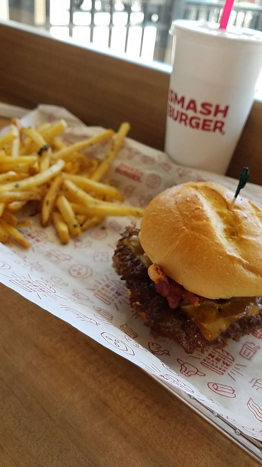 Smashburger | 25705 Katy Fwy Suite 110, Katy, TX 77494, USA | Phone: (281) 574-6508