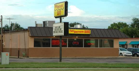 Two Brothers BBQ | 300 S Greenwich Rd, Wichita, KS 67207, USA | Phone: (316) 683-1330