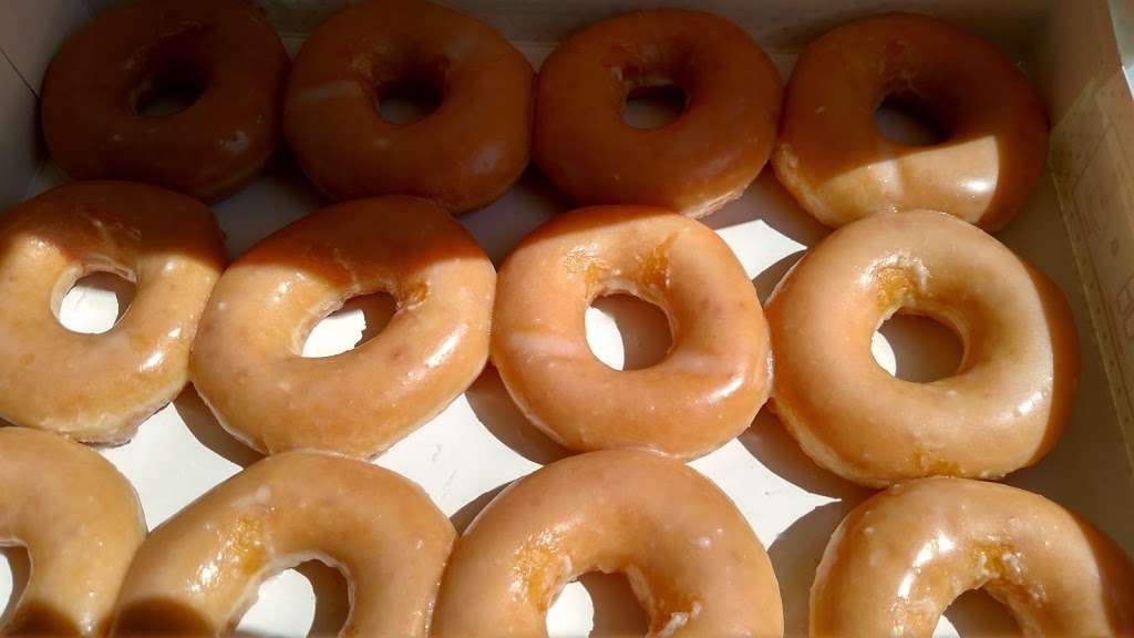 Krispy Kreme | 121 Curtner Ave Suite 40, San Jose, CA 95125, USA | Phone: (408) 293-2011