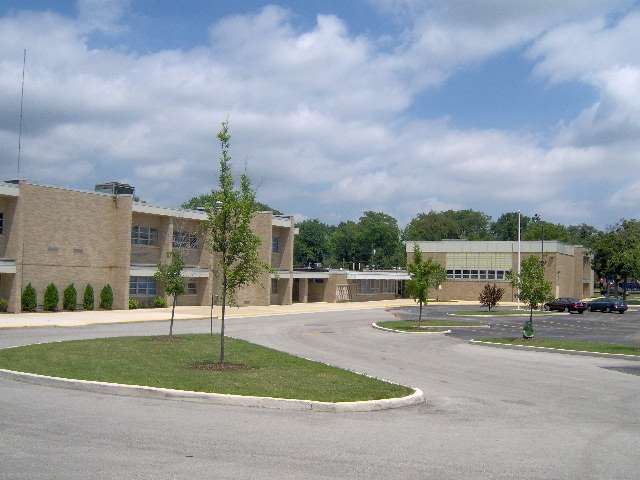 Pleasantdale Elementary School | 8100 School Ave, Willow Springs, IL 60480, USA | Phone: (708) 246-4700