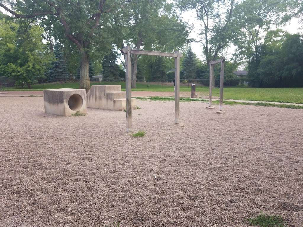 Jaycee Dog Park | 1026 Wilmot Rd, Deerfield, IL 60015 | Phone: (847) 945-0650