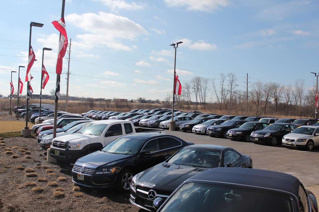 Prestige Imports Auto Sales | 333 Randall Rd, St. Charles, IL 60174, USA | Phone: (630) 584-9616