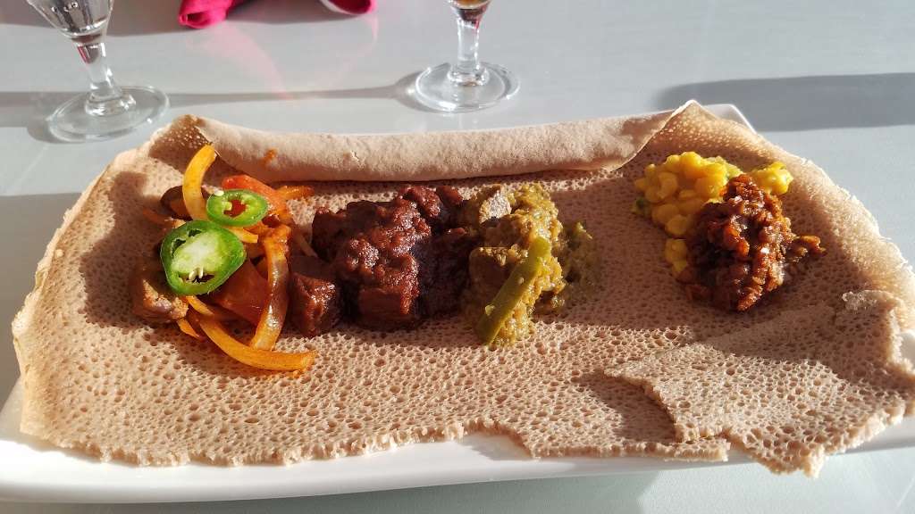 Destas Ethiopian Cuisine | 13475 Switzer Rd, Overland Park, KS 66213, USA | Phone: (913) 258-8118