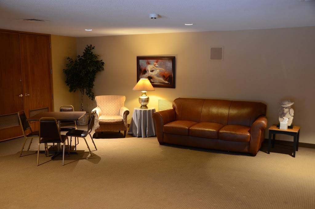 Mueller Memorial Funeral Home & Cremation St Paul | 835 Johnson Pkwy, St Paul, MN 55106, USA | Phone: (651) 774-9797