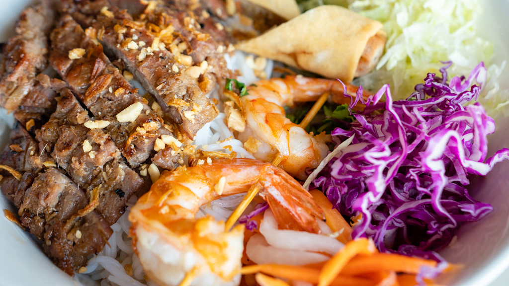 Little V Vietnamese Bistro | 4031 FM 1463, Katy, TX 77494, USA | Phone: (281) 394-9888