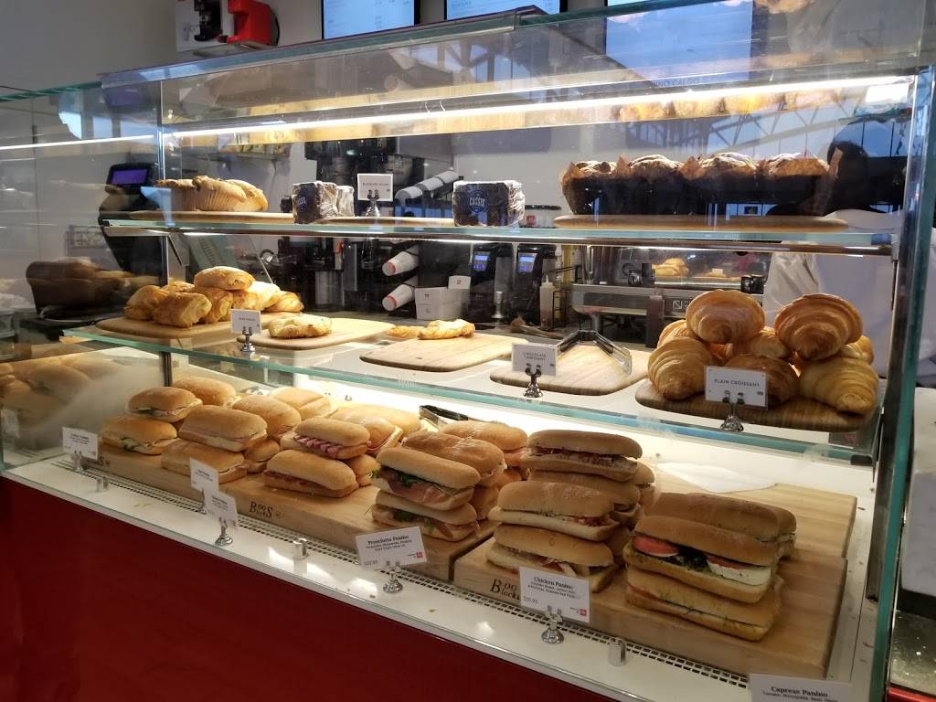Illy Café | Tampa International Airport (TPA) Airside F Near, 4100 George J Bean Outbound Pkwy Gate 85, Tampa, FL 33607, USA | Phone: (813) 870-8700