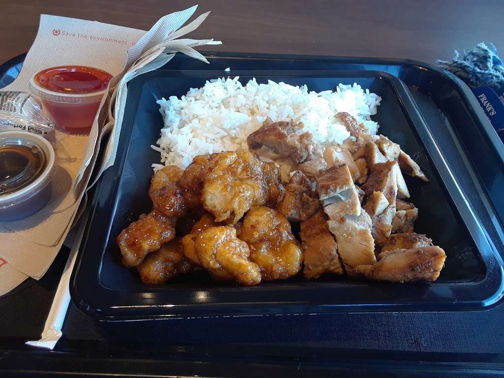 Panda Express | 1300 Torrence Avenue, Calumet City, IL 60409, USA | Phone: (708) 862-1609