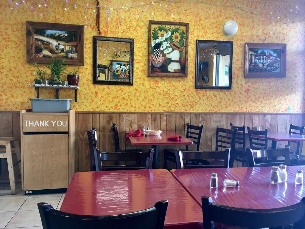 Ochoas Mexican Restaurant | 3080 Marlow Rd # 810, Santa Rosa, CA 95403, USA | Phone: (707) 575-1727