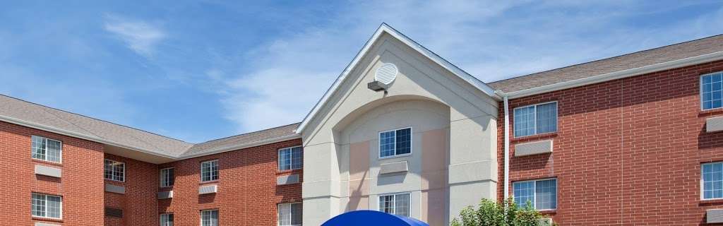 Candlewood Suites Chicago/Naperville | 27 West, 300 Warrenville Rd, Warrenville, IL 60555 | Phone: (630) 836-1650