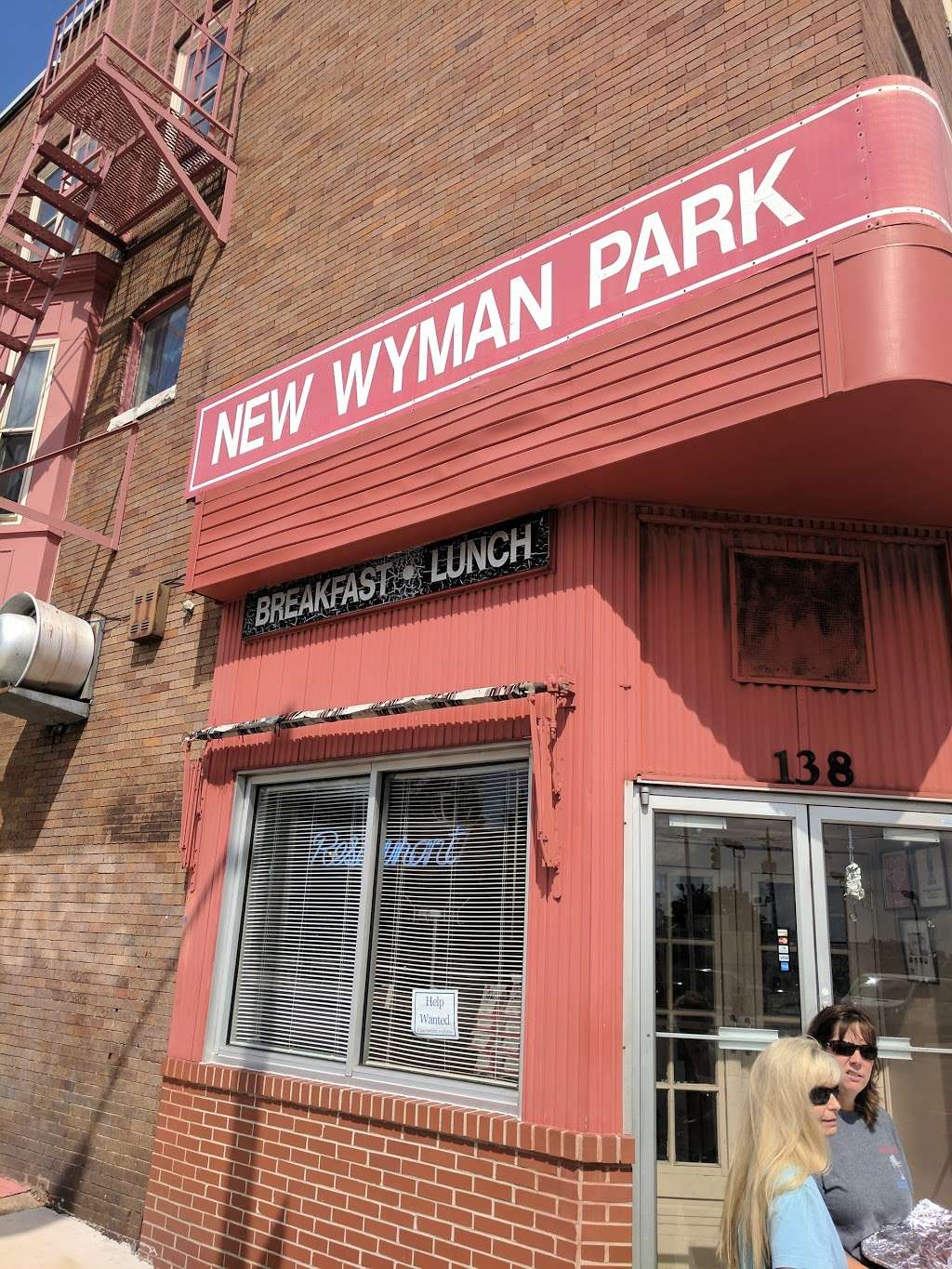 Wyman Park Restaurant | 138 W 25th St, Baltimore, MD 21218, USA | Phone: (410) 235-5100