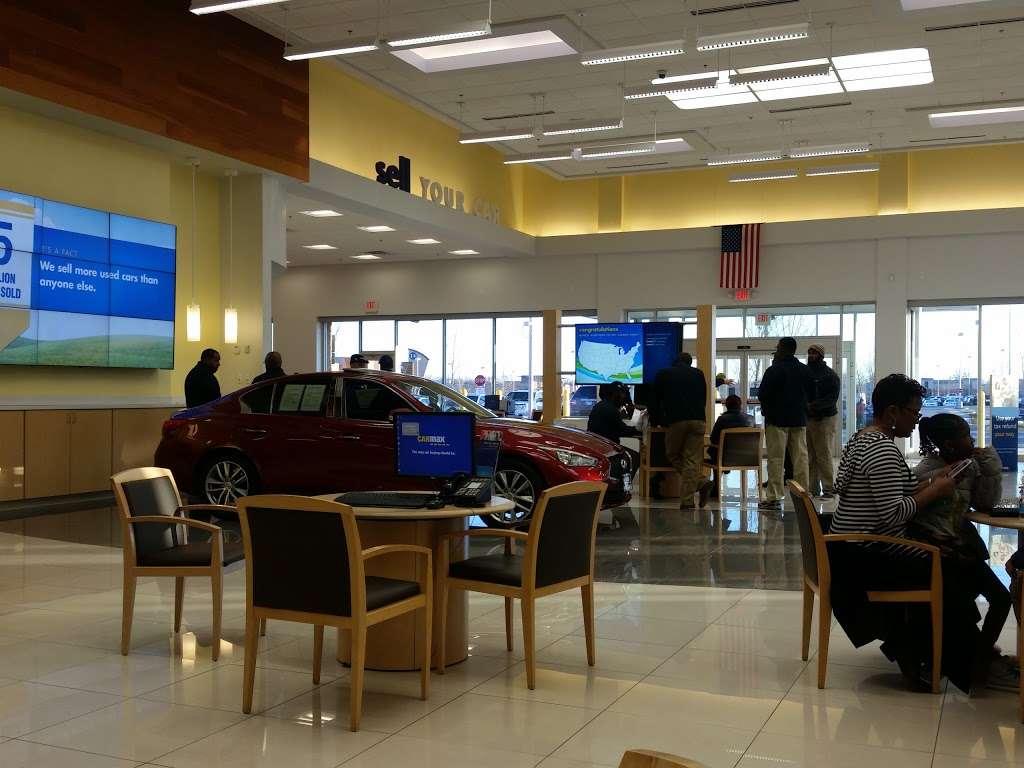 CarMax 7700 Matapeake Business Dr, Brandywine, MD 20613, USA
