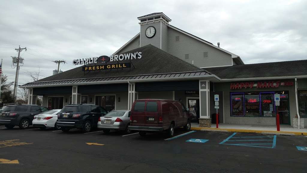 Charlie Browns Fresh Grill | 121 S Main St, Forked River, NJ 08731, USA | Phone: (609) 622-8445