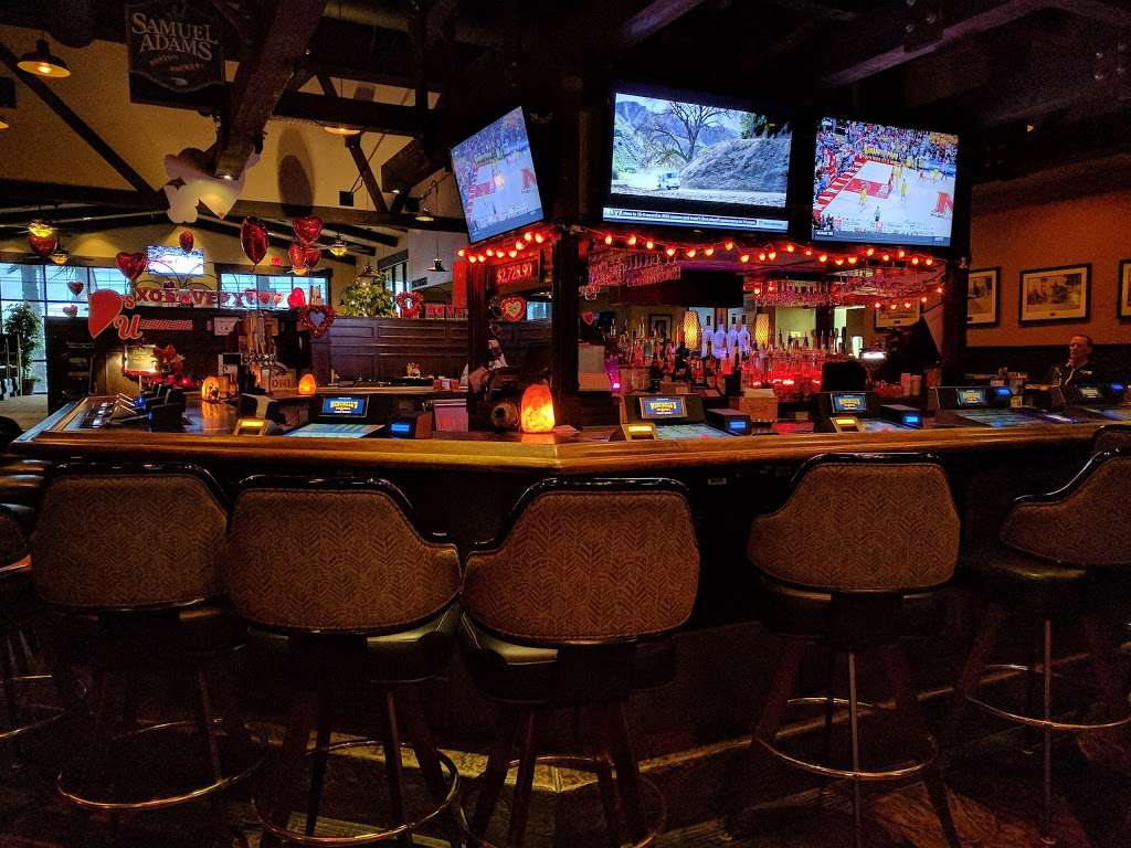 Winchells Pub & Grill | 199 E Warm Springs Rd, Las Vegas, NV 89119 | Phone: (702) 309-7600