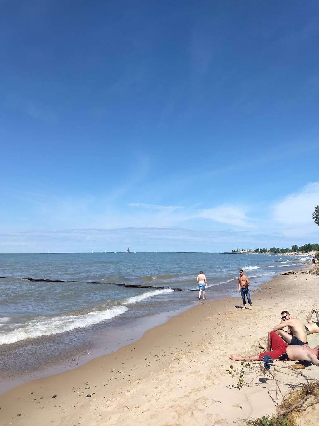 Rent By The Beach | 823 Lions Park Dr, St Joseph, MI 49085, USA | Phone: (269) 369-1003