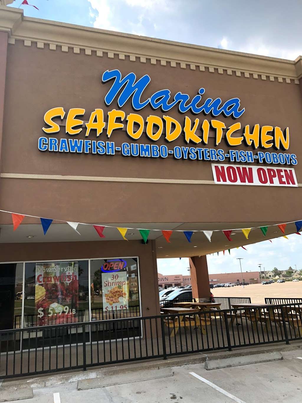 Marina Seafood Kitchen | 3316 Shaver St #A, Pasadena, TX 77504 | Phone: (832) 767-4037