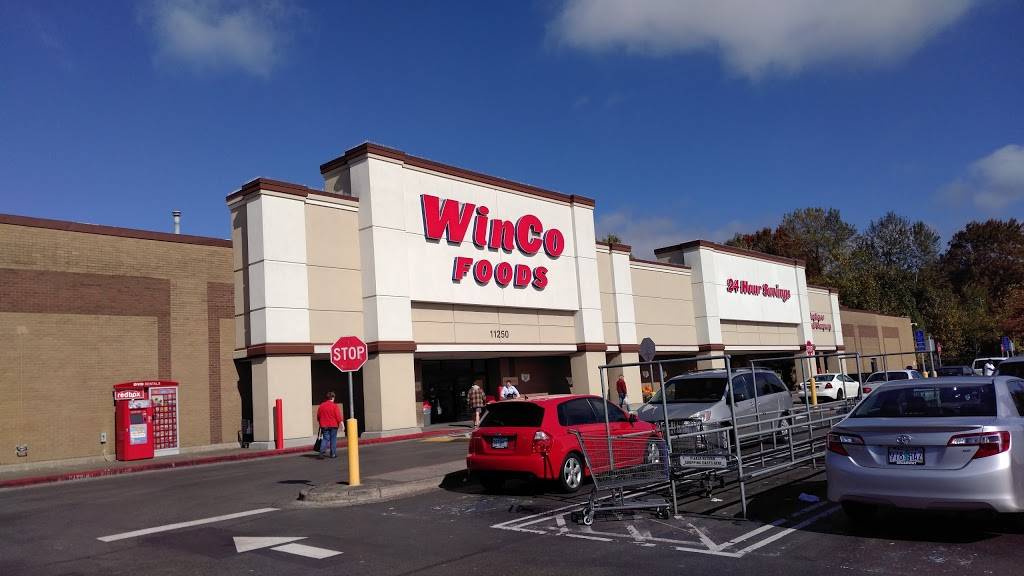 WinCo Foods | Clackamas Square, 11250 SE 82nd Ave, Happy Valley, OR 97086, USA | Phone: (503) 654-3210