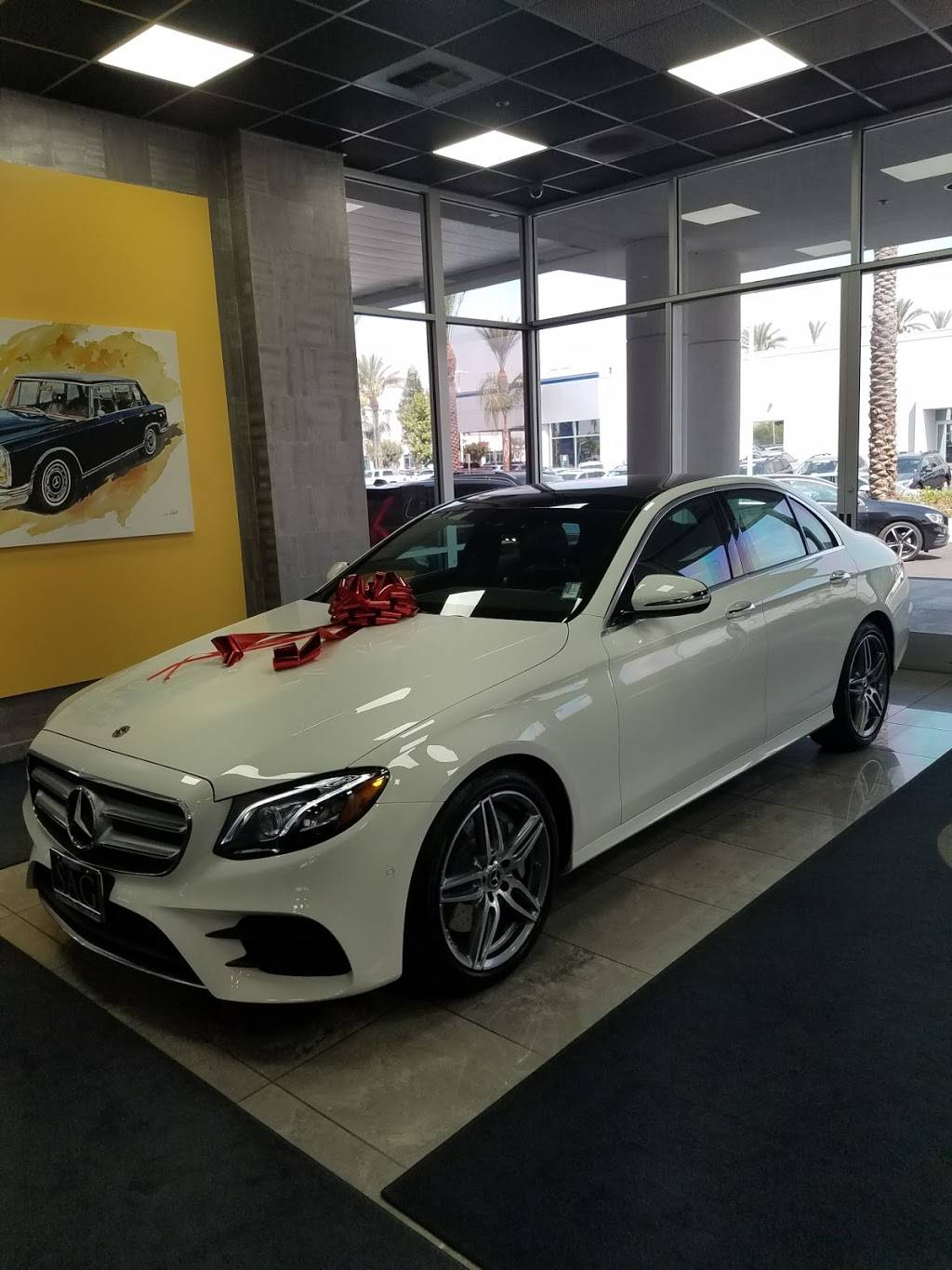 Mercedes-Benz of Bakersfield | 5600 Gasoline Alley Dr, Bakersfield, CA 93313, USA | Phone: (661) 536-5588