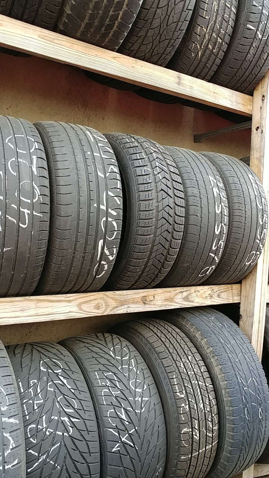 Quick Tire Shop | 509 Smith St, Perth Amboy, NJ 08861, USA | Phone: (732) 442-5020