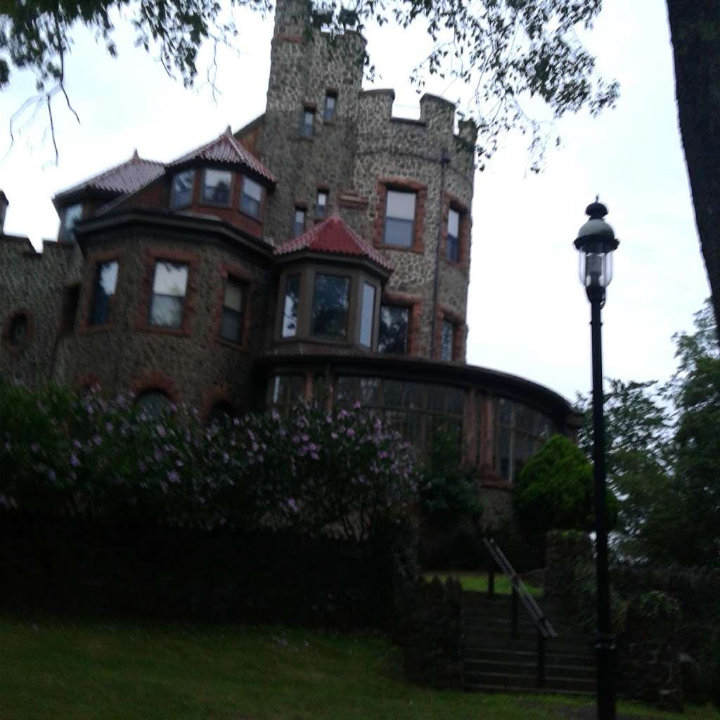 Essex County Kip’s Castle Park | 22 Crestmont Rd, Verona, NJ 07044 | Phone: (973) 239-2485