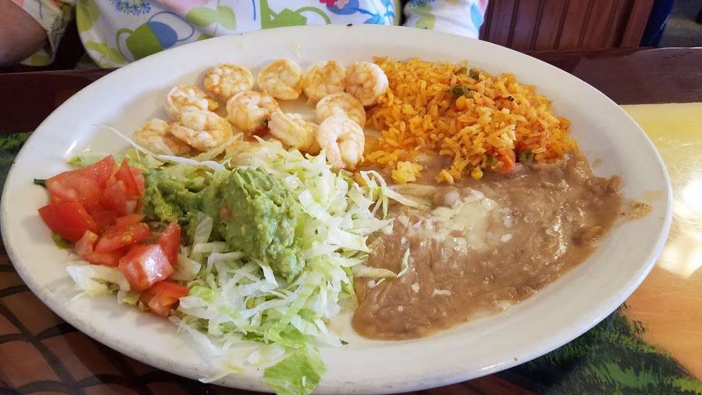 El Ranchito | 1 Lagrande Blvd, Lady Lake, FL 32159, USA | Phone: (352) 750-3335