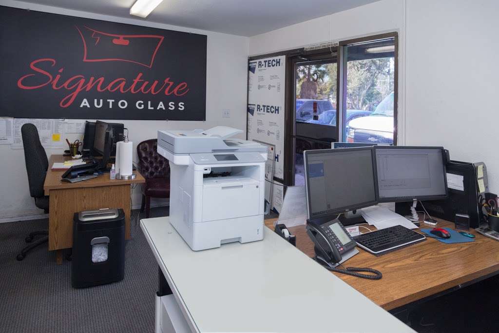 Signature Auto Glass | 930 S Placentia Ave C, Placentia, CA 92870, USA | Phone: (714) 229-8200