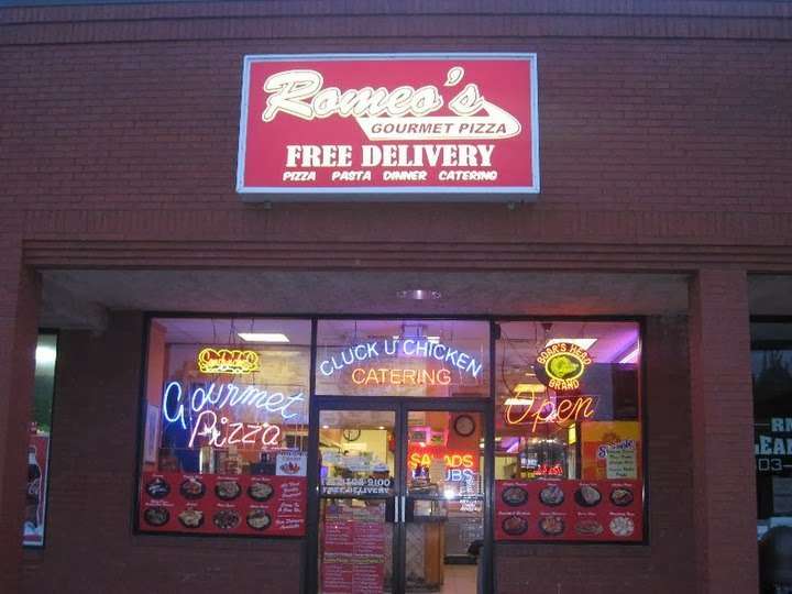 Romeos Pizza | 130 Route 33 West. Andee Plaza, Manalapan Township, NJ 07726, USA | Phone: (732) 308-9100