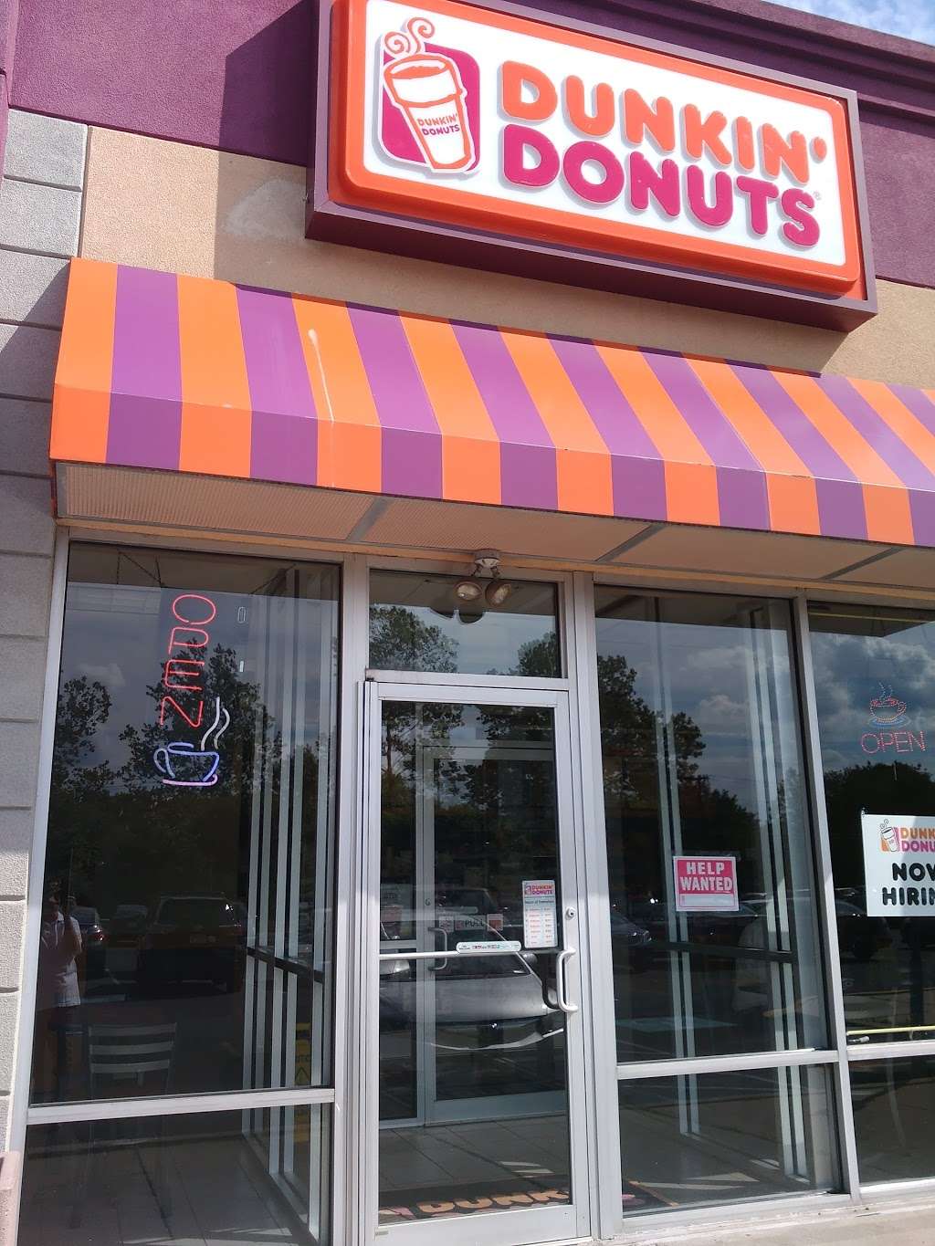 Dunkin Donuts | 1 Elbow Ln, Burlington, NJ 08016, USA | Phone: (609) 387-4700