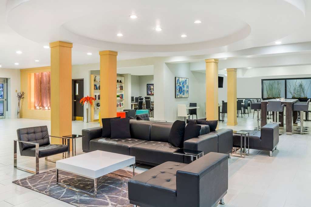 Wyndham Garden Houston Willowbrook | 18818 Tomball Pkwy, Houston, TX 77070, USA | Phone: (281) 671-8984