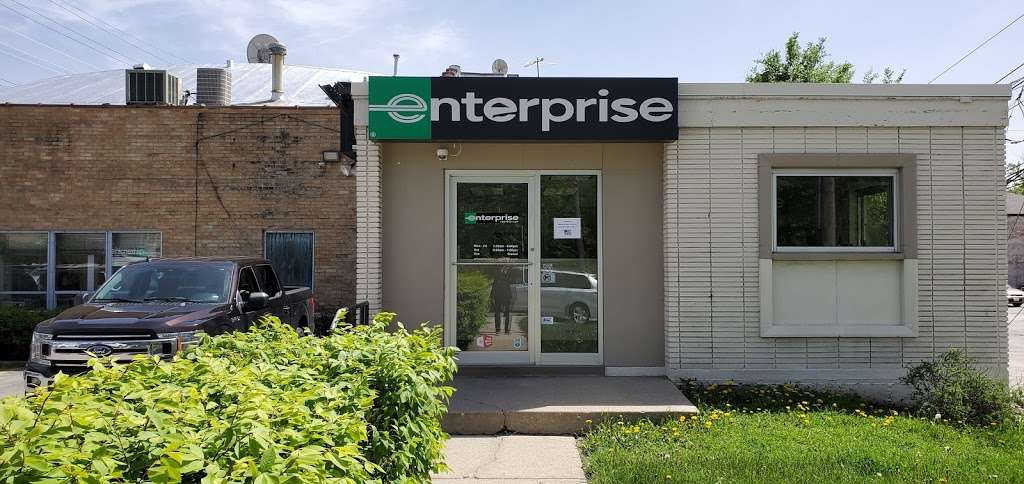 Enterprise Rent-A-Car | 3209 Howard St, Skokie, IL 60076, USA | Phone: (847) 329-7700