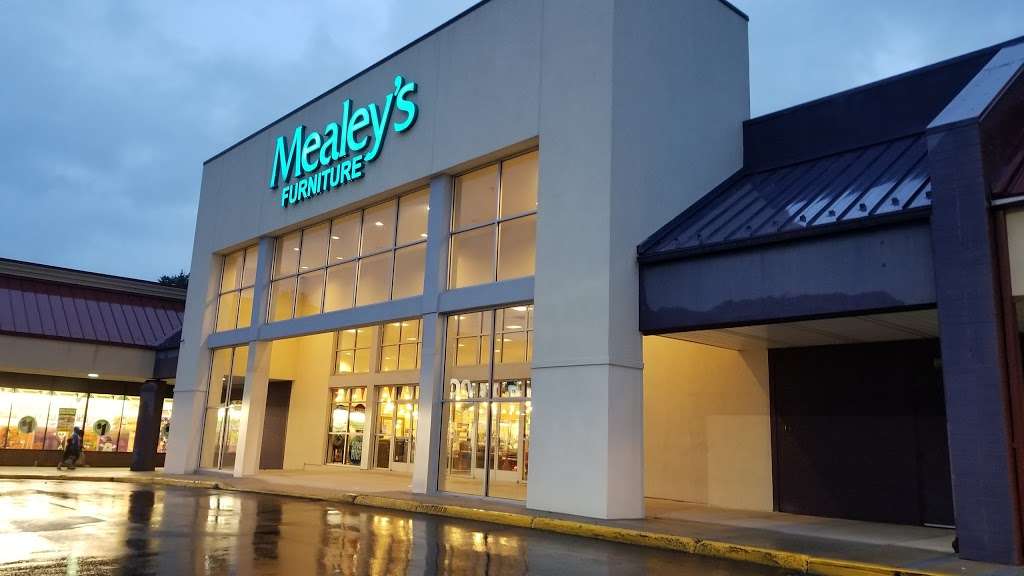 Mealeys Furniture | 2180 MacArthur Rd, Whitehall, PA 18052, USA | Phone: (215) 736-9800