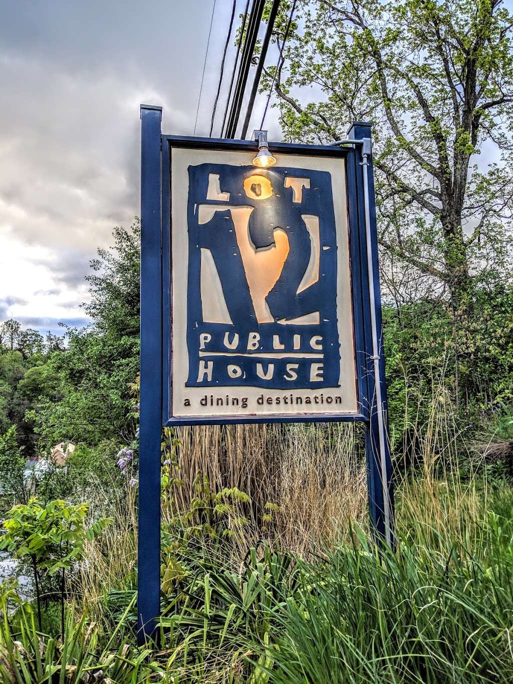 Lot 12 Public House | 117 Warren St, Berkeley Springs, WV 25411, USA | Phone: (304) 258-6264