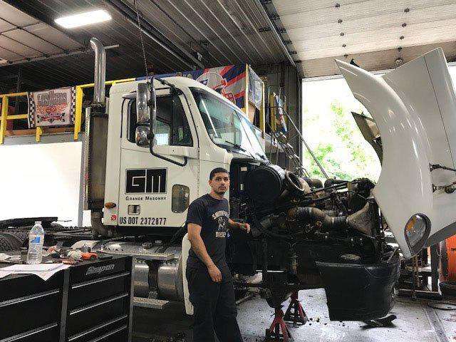 SMITHFIELD DIESEL AND TRANSMISSION REPAIR INC | 170 Washington Hwy, Smithfield, RI 02917, USA | Phone: (401) 231-1770