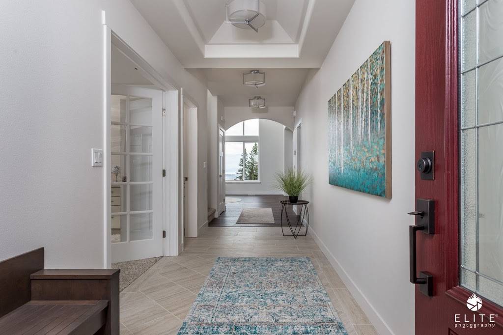 Daniel George, Realtor | 561 E 36th Ave #200, Anchorage, AK 99503, USA | Phone: (907) 529-4211