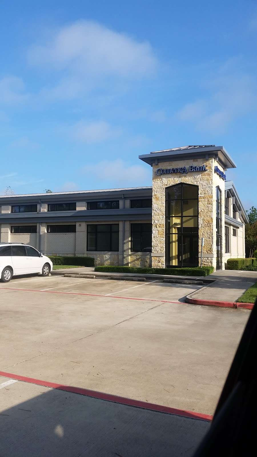 Comerica Bank | 1600 Research Forest Dr, Spring, TX 77381 | Phone: (281) 296-0466