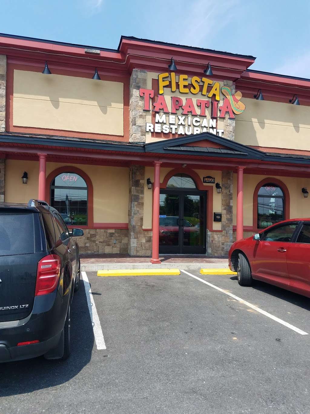 Fiesta Tapatia | Hammonds Mill Rd, Martinsburg, WV 25404 | Phone: (304) 274-0091