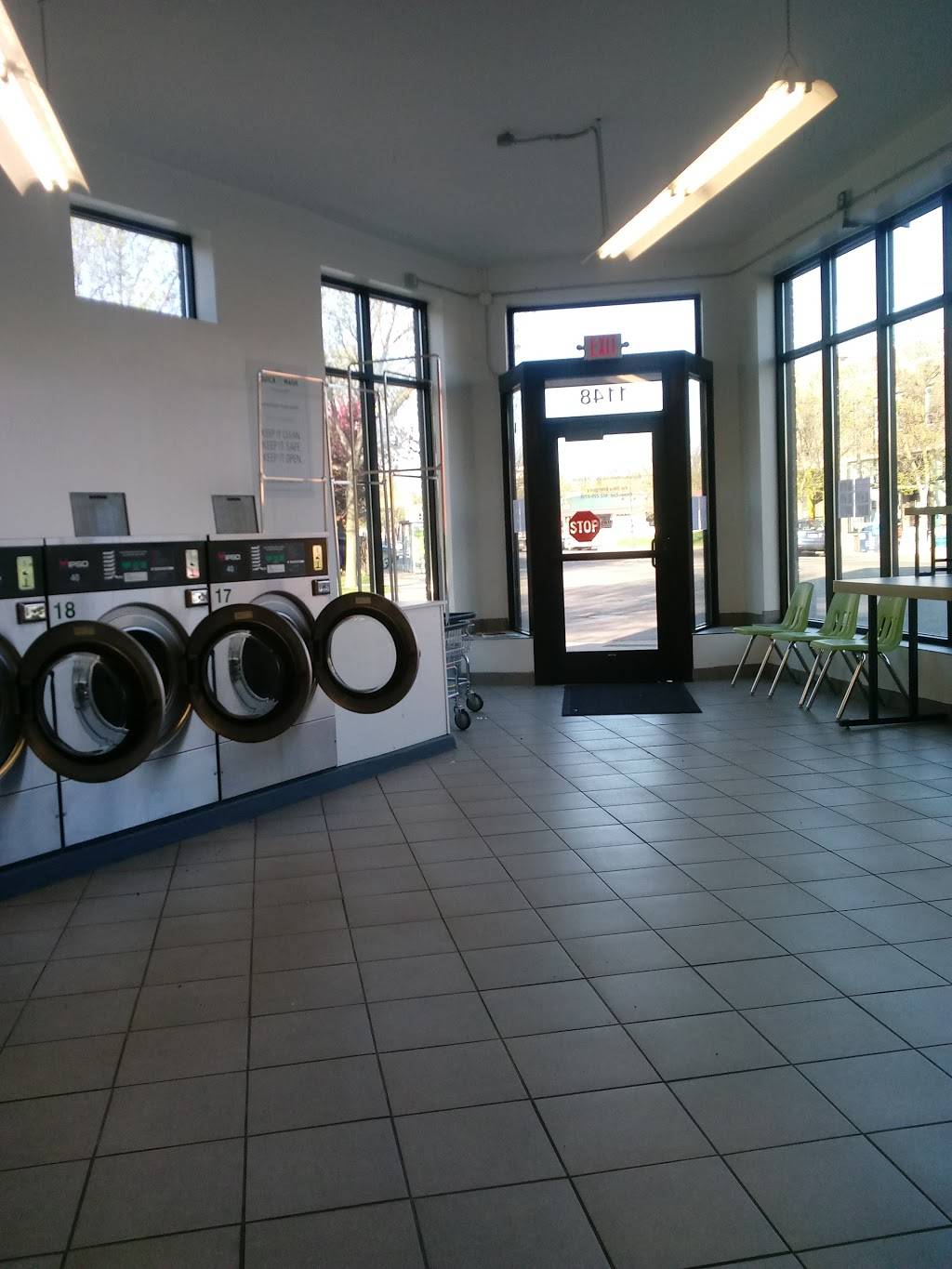 Quick Wash Laundromat | 1148 7th St W, St Paul, MN 55102, USA | Phone: (651) 224-7583