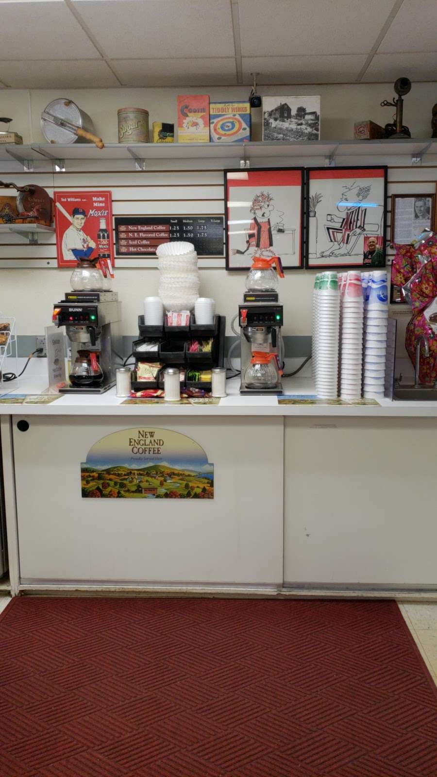 Gage Hill Farm Convenience Store | 03076, Pelham, NH 03076 | Phone: (603) 898-6776