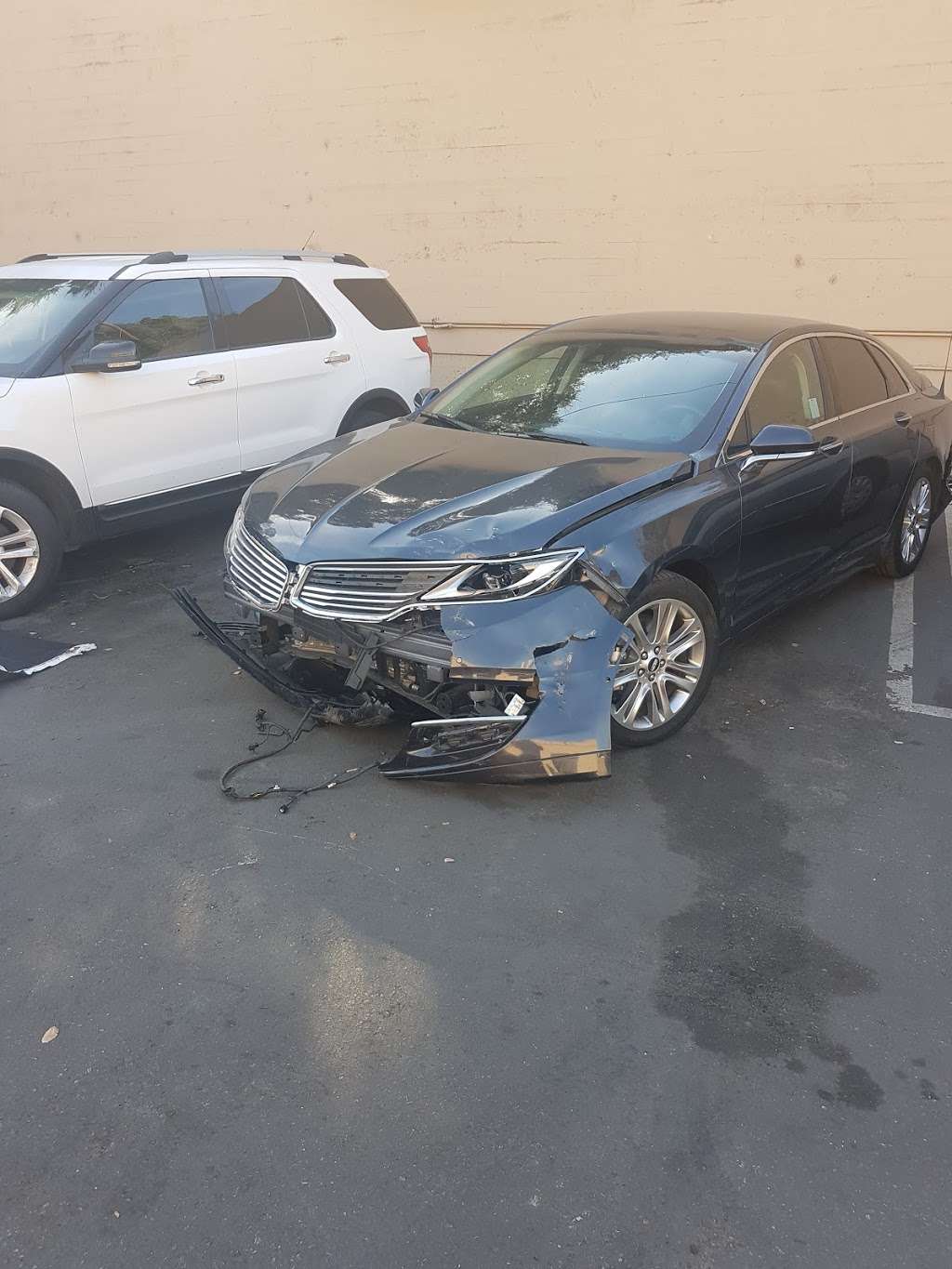 Caliber Collision | 3020 Riverside Dr, Los Angeles, CA 90039, USA | Phone: (323) 913-4000