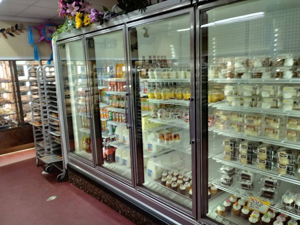 Sheila’s bakery | 2142 Springwells St, Detroit, MI 48209 | Phone: (313) 841-8480